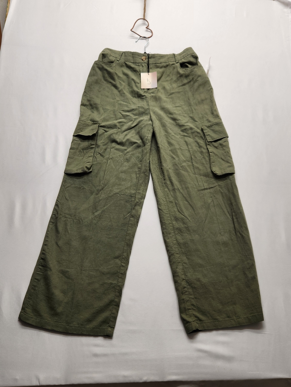 ⭐️NWT Happily Grey Linen Blend Wide Leg Cargo Pants Sage Olive Green Large flaw